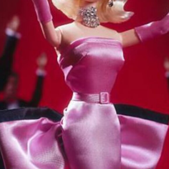Barbie Collector Edition in Pink Dress - Picture 3 of 11